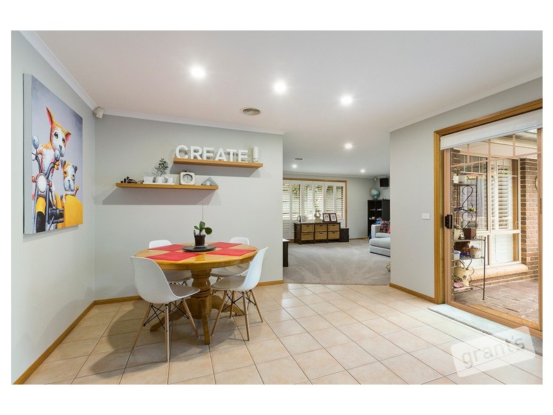 14 Allardice Parade, Berwick VIC 3806