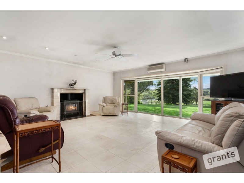 188 Boundary Road, Narre Warren East VIC 3804