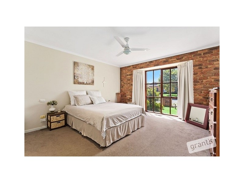 19 Marlesford Crescent, Berwick VIC 3806