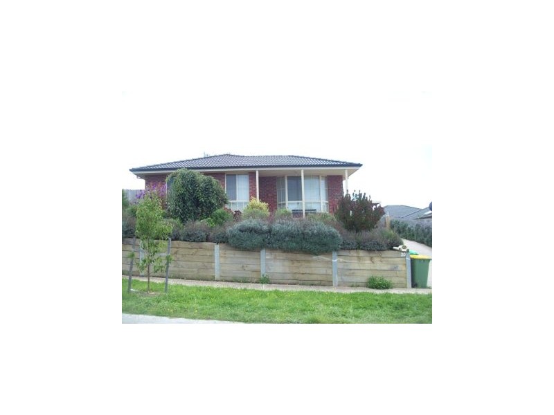 20 Ash Cres, Pakenham VIC 3810