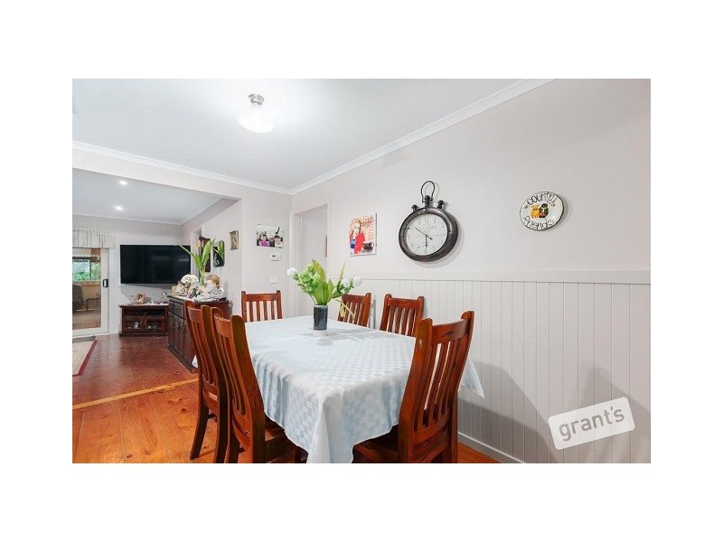 5 Bridle Place, Pakenham VIC 3810