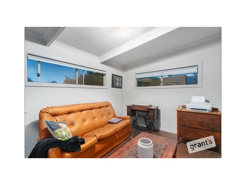 5 Bridle Place, Pakenham VIC 3810