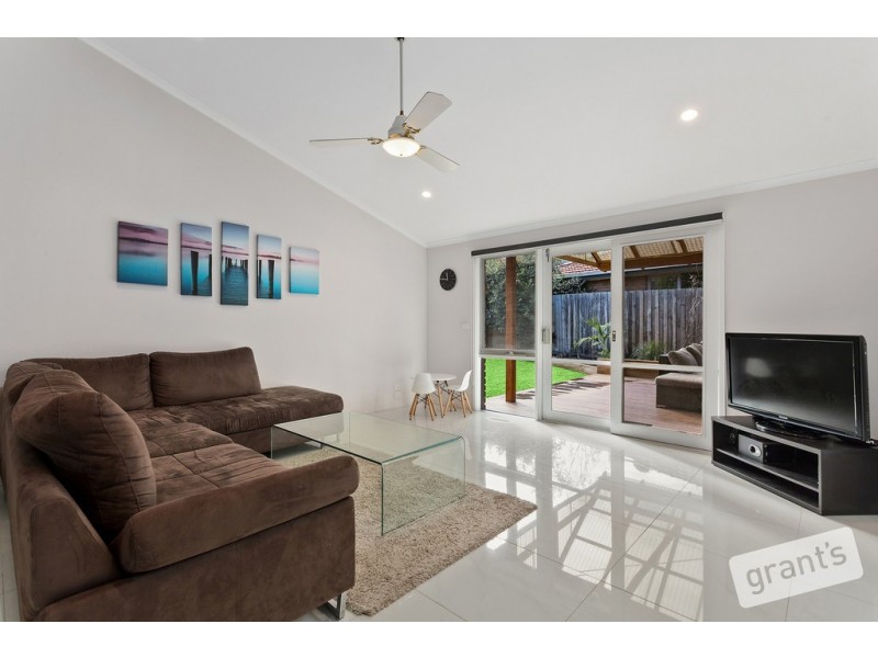 32 Liberty Avenue, Rowville VIC 3178