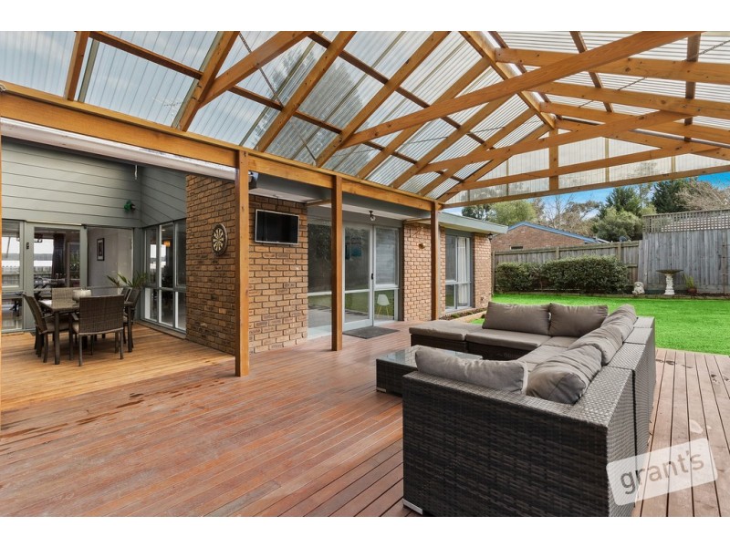 32 Liberty Avenue, Rowville VIC 3178