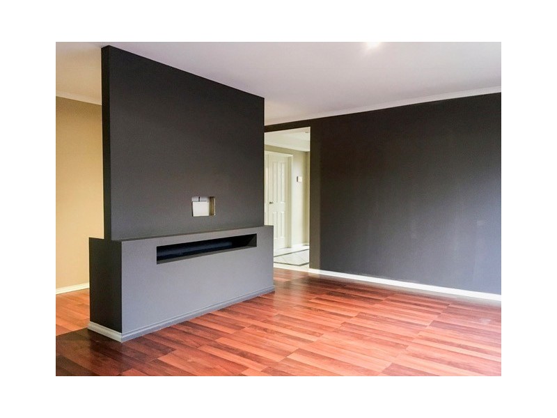 16 Minak Close, Narre Warren South VIC 3805