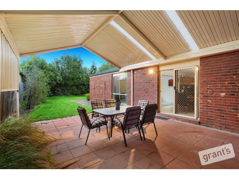 70 Hancock Drive, Berwick VIC 3806