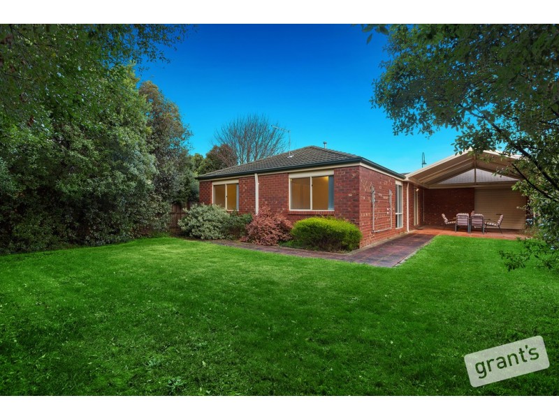 70 Hancock Drive, Berwick VIC 3806