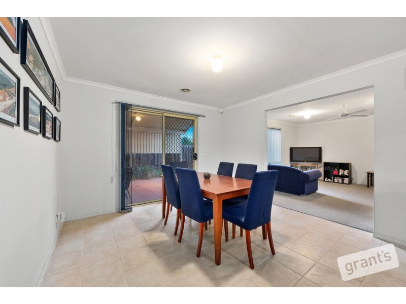 70 Hancock Drive, Berwick VIC 3806