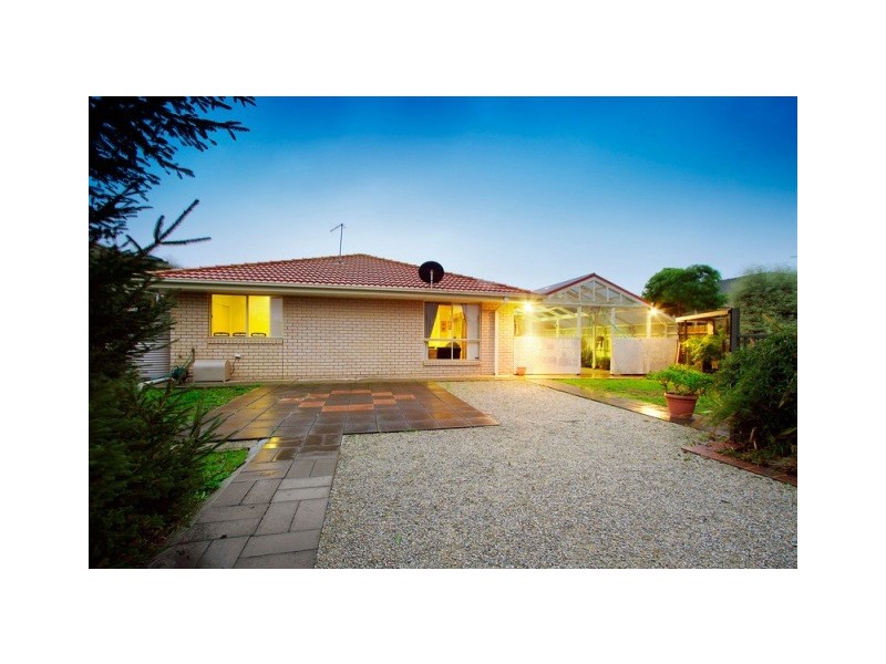 32 Sanctuary Drive, Beaconsfield VIC 3807