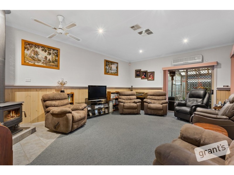 5 Cobblestone Avenue, Narre Warren South VIC 3805