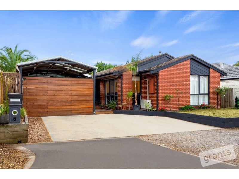 6 Tilba Court, Berwick VIC 3806