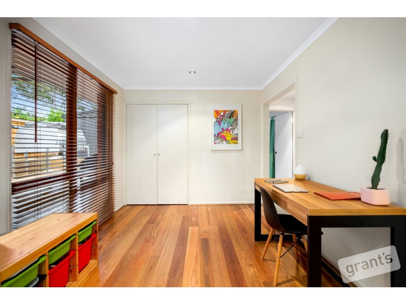 6 Tilba Court, Berwick VIC 3806