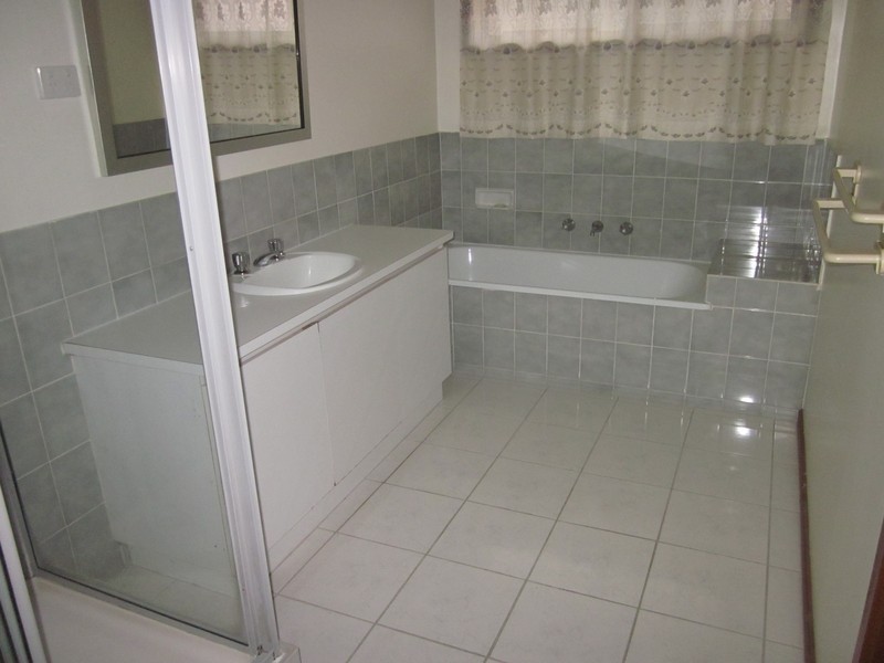 17/8-10 Belgrave Hallam Road, Hallam VIC 3803