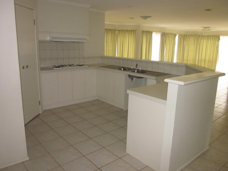 22 President Road, Narre Warren South VIC 3805