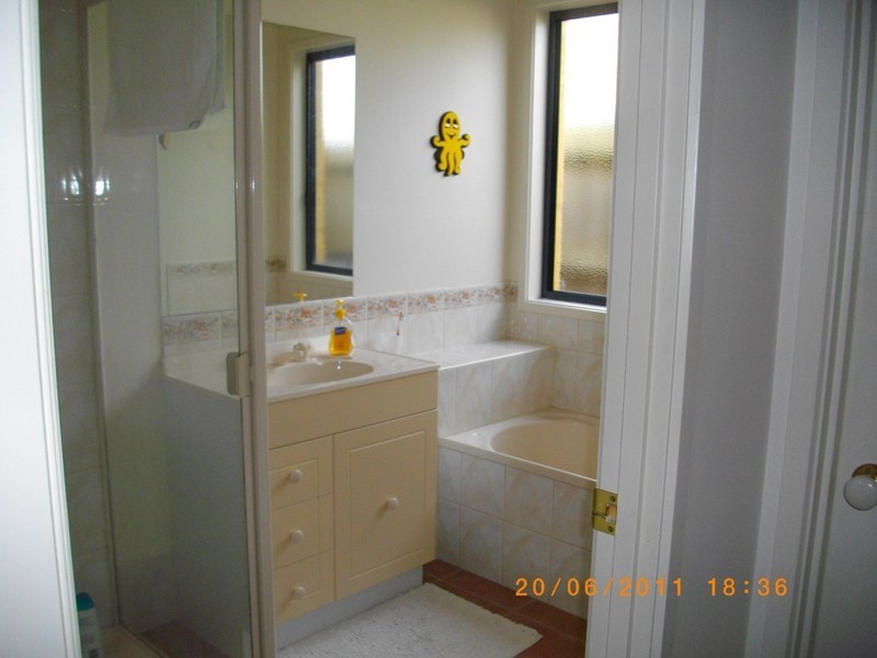 112 Harold Keys Drive, Narre Warren VIC 3805