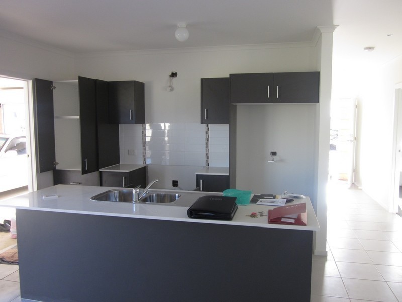 104 Blue Horizons Way, Pakenham VIC 3810