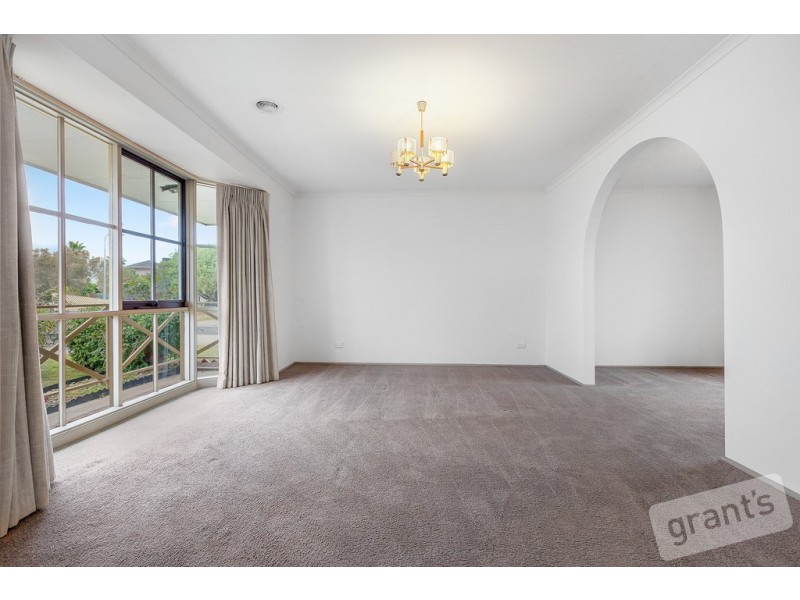 1/11 King David Court, Hampton Park VIC 3976