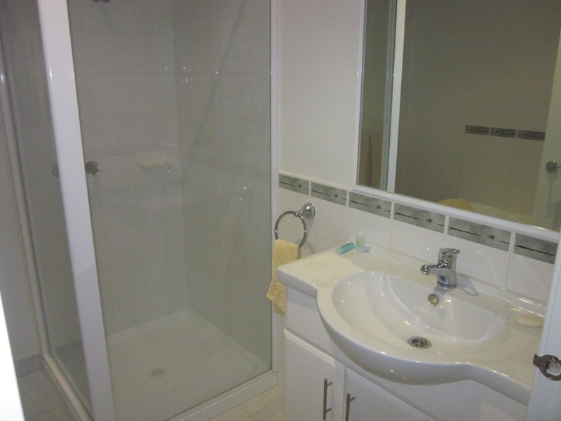 2/30 Woods Street, Beaconsfield VIC 3807