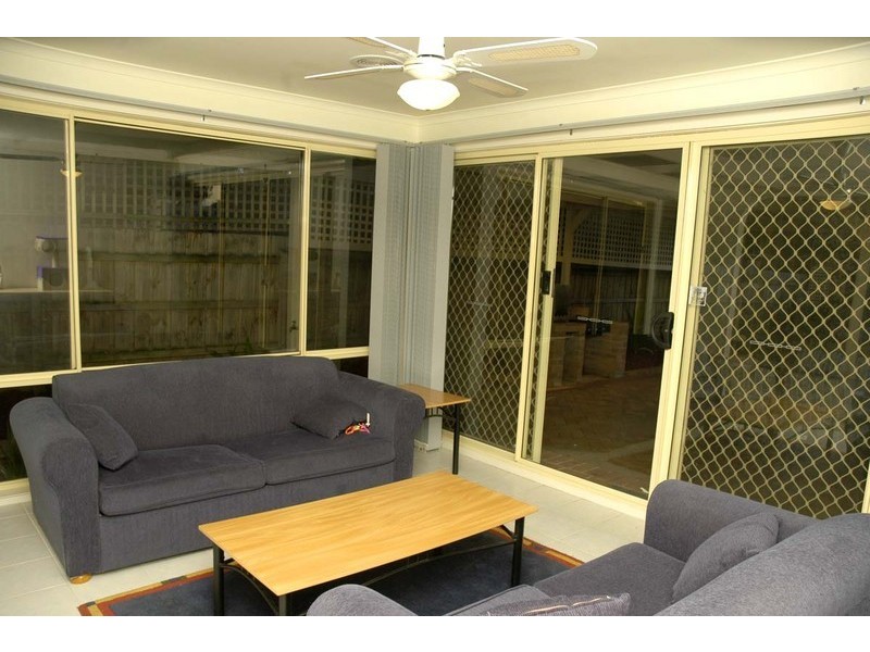 6 Bemersyde Drive, Berwick VIC 3806