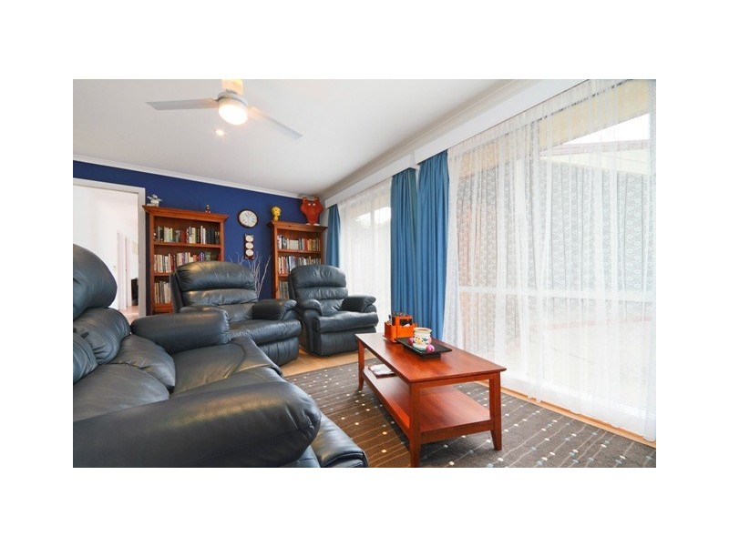 5 McMaster Court, Pakenham VIC 3810