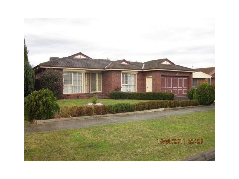 121 Kurrajong Road, Narre Warren VIC 3805