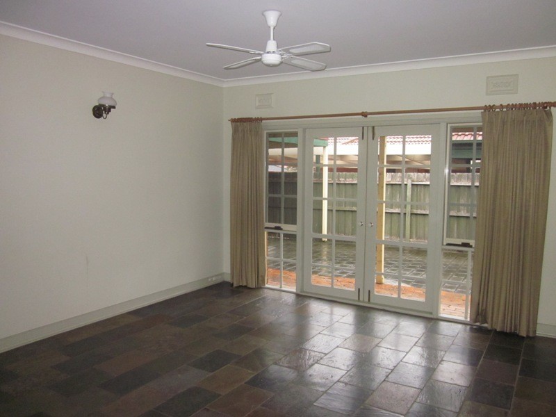 15 Emily Drive, Narre Warren VIC 3805