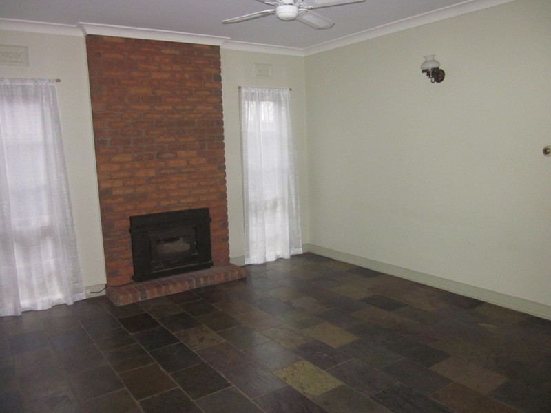 15 Emily Drive, Narre Warren VIC 3805