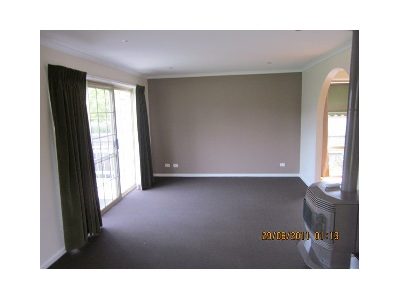 1/17-19 Wilson Street, Berwick VIC 3806
