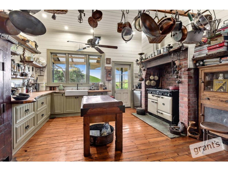 215 Ogilvys Lane, Poowong VIC 3988