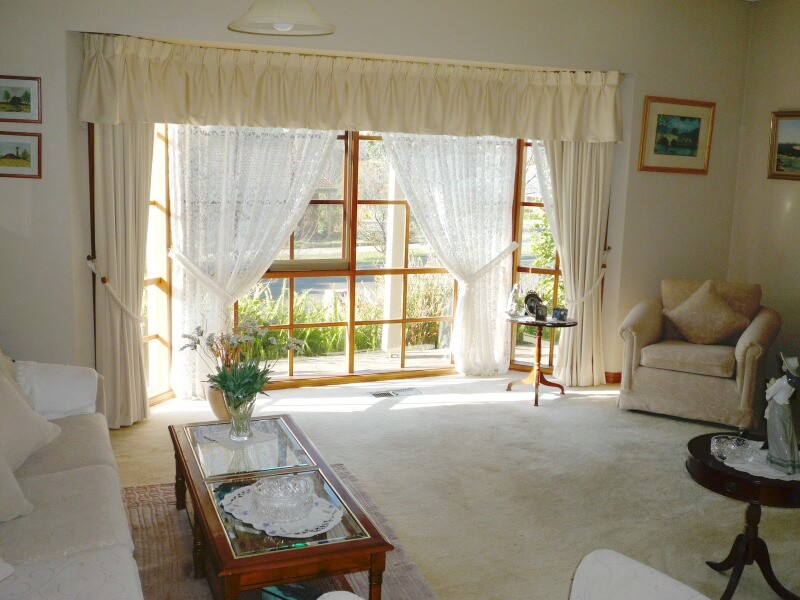 8 Bournevale Drive, Berwick VIC 3806