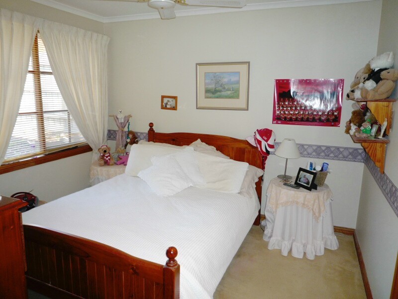 8 Bournevale Drive, Berwick VIC 3806