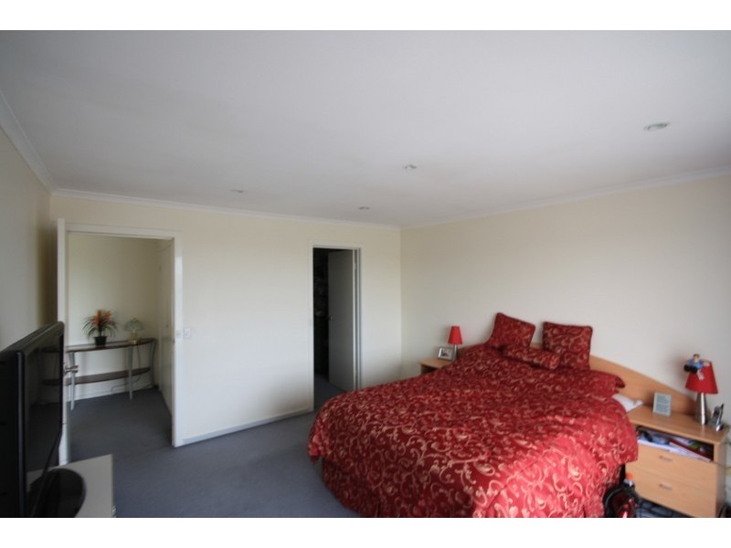 12 Springfield Drive, Narre Warren VIC 3805