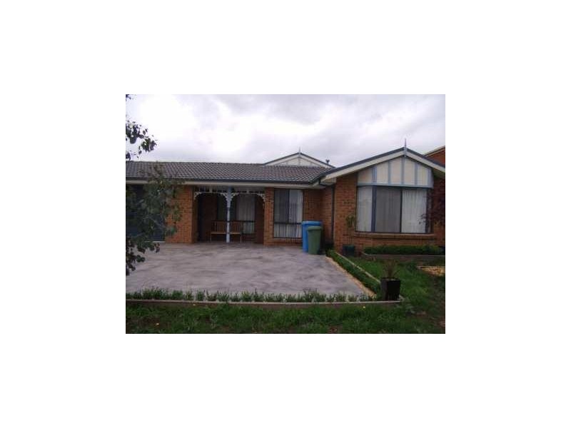 45 Sallybrook Circuit, Narre Warren VIC 3805