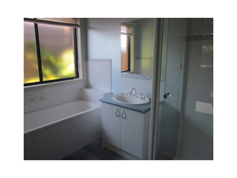 45 Sallybrook Circuit, Narre Warren VIC 3805