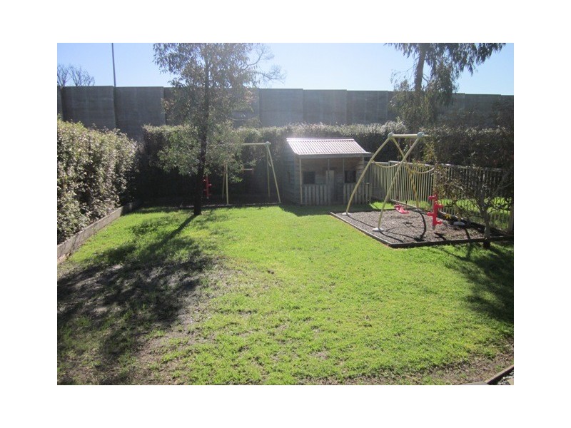 45 Sallybrook Circuit, Narre Warren VIC 3805