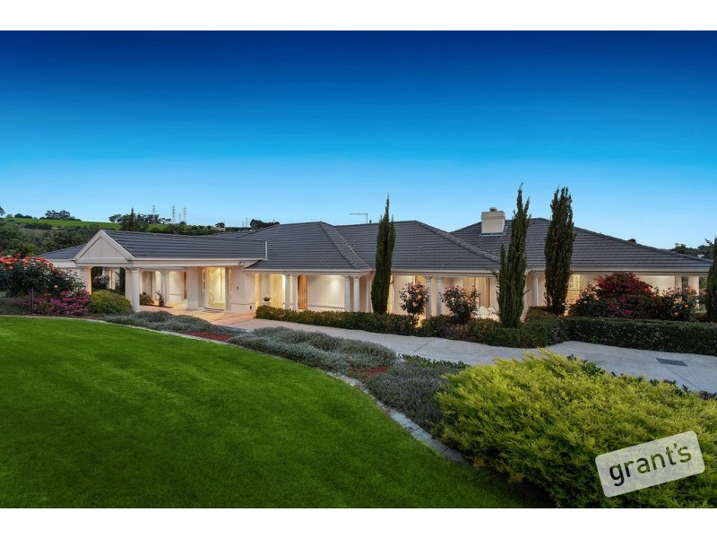 44-46 Caserta Drive, Berwick VIC 3806