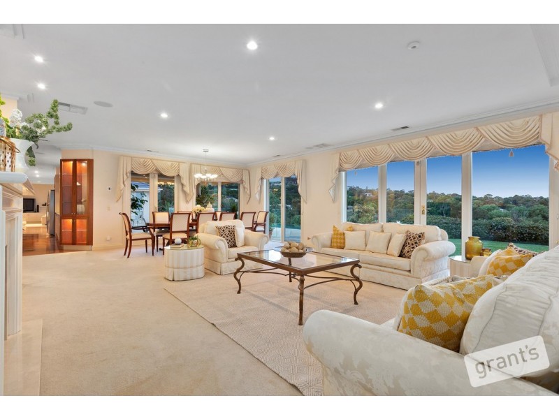 44-46 Caserta Drive, Berwick VIC 3806