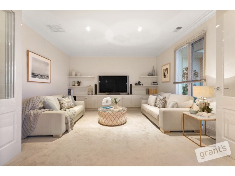 44-46 Caserta Drive, Berwick VIC 3806