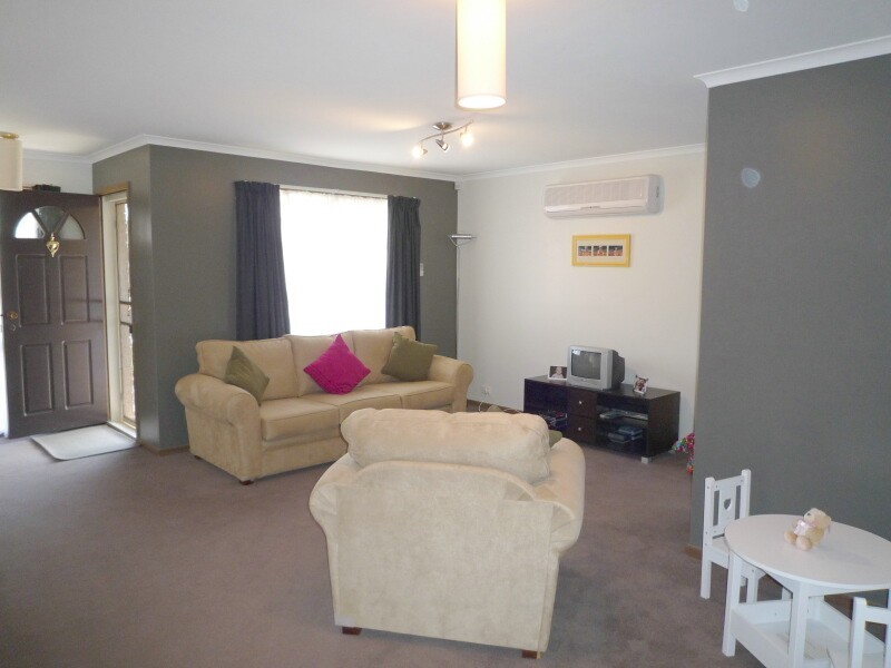 1 Insignia Crescent, Berwick VIC 3806