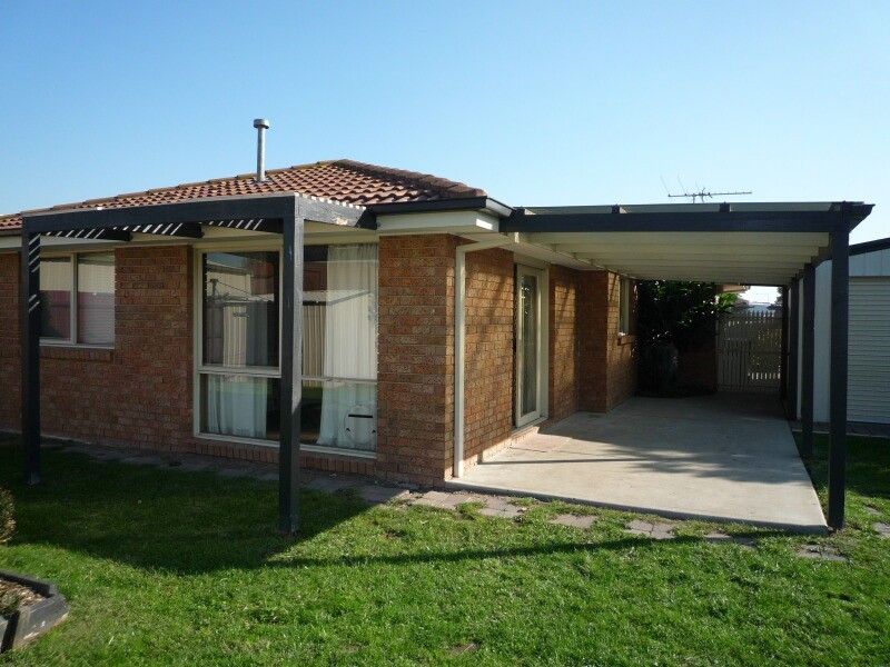1 Insignia Crescent, Berwick VIC 3806