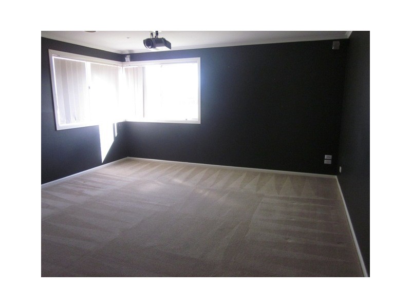 11 Azure Place, Narre Warren South VIC 3805