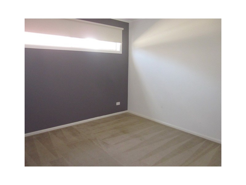 11 Azure Place, Narre Warren South VIC 3805