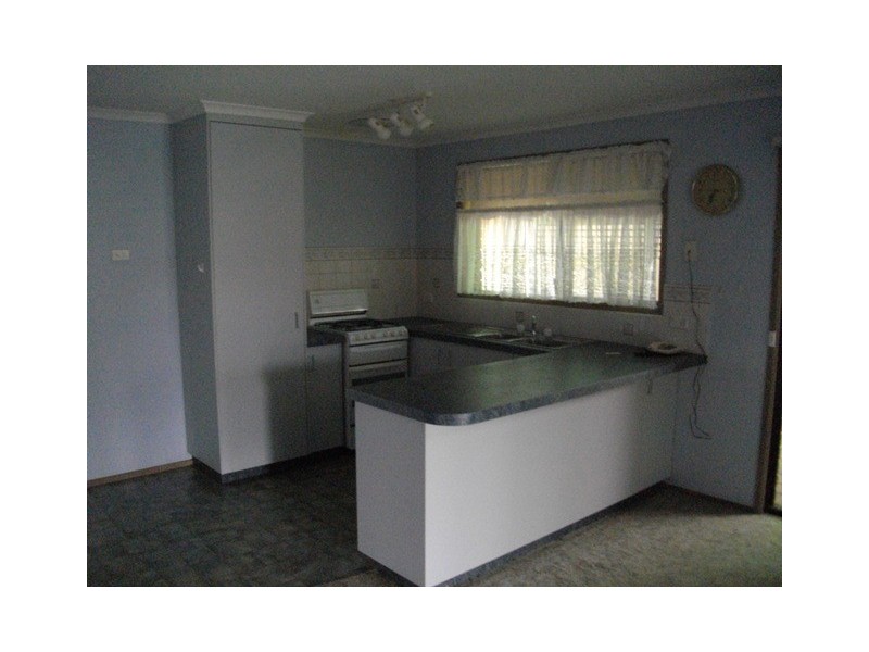 5 Lakeview Drive, Narre Warren South VIC 3805