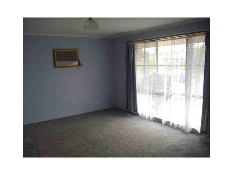 5 Lakeview Drive, Narre Warren South VIC 3805