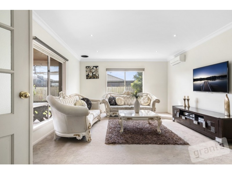 71 Ward Road, Berwick VIC 3806