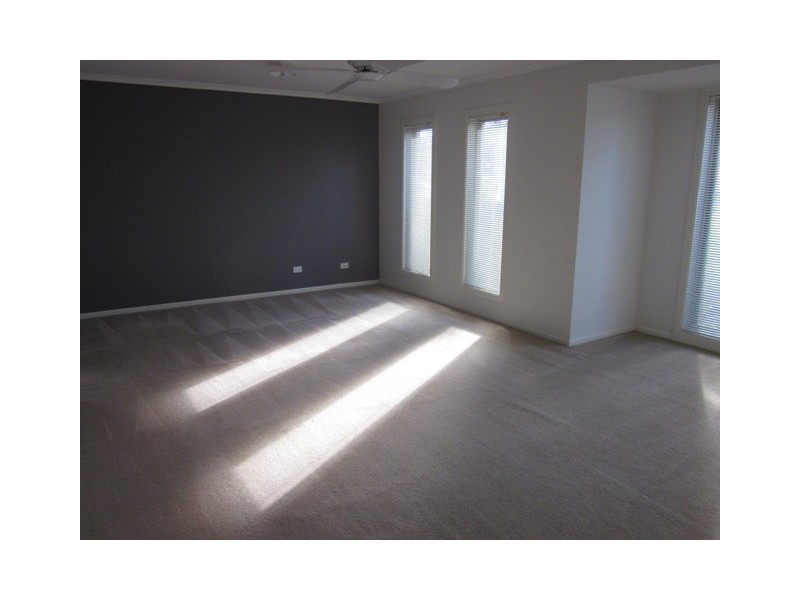 11 Azure Place, Narre Warren South VIC 3805