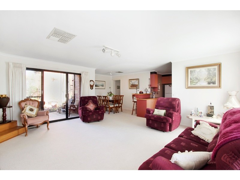 1/6 Heyington Circle, Narre Warren VIC 3805