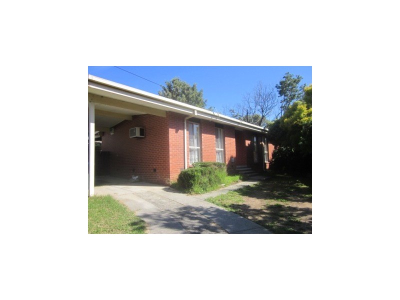 4 Moran Street, Narre Warren VIC 3805
