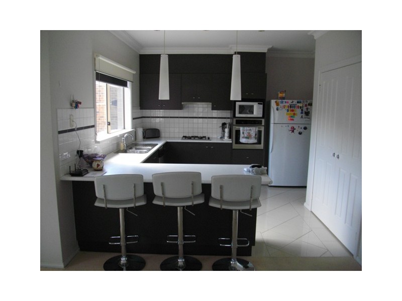 10  Cathedral Close, Pakenham VIC 3810