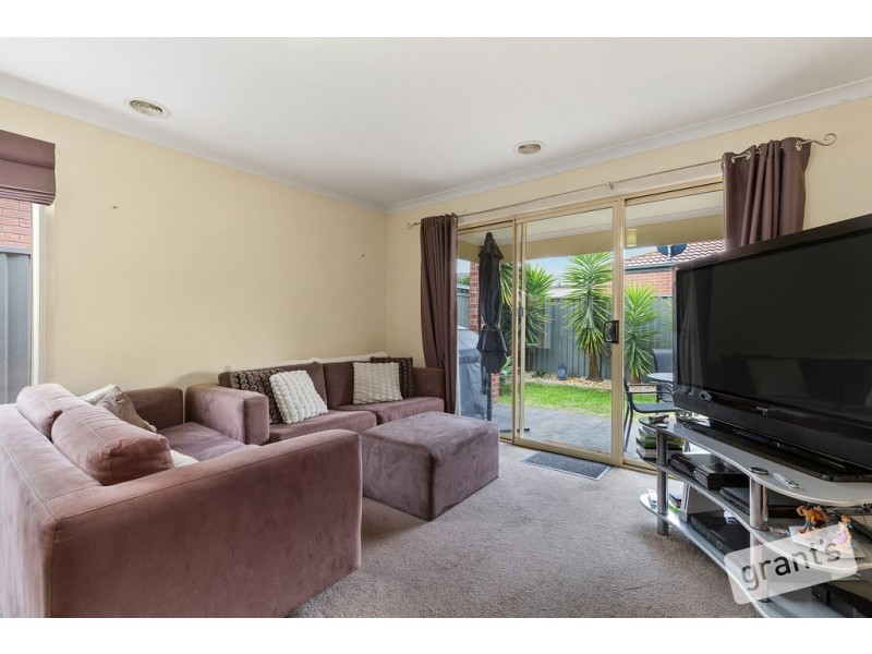 21 Pipetrack Circuit, Cranbourne East VIC 3977